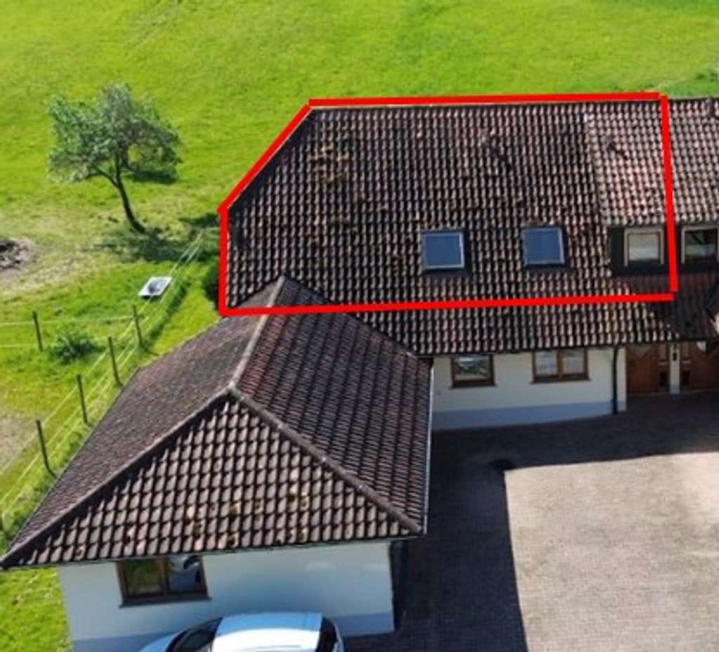 Immobilie in Durbach - Charmante Dachgeschosswohnung mit Loggia - Bild 0