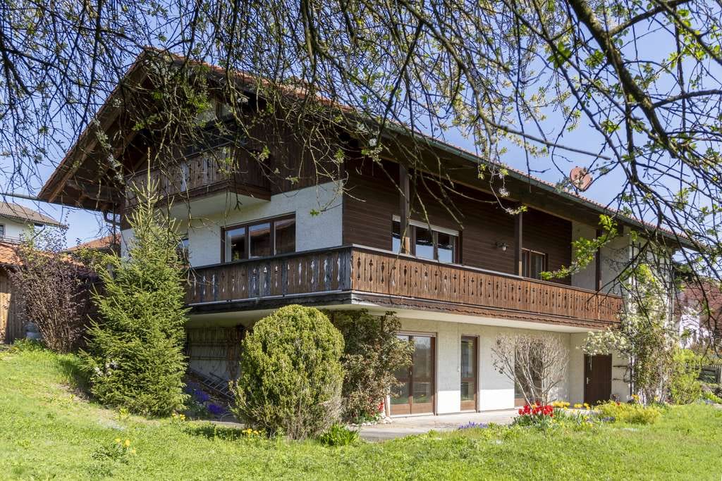 Immobilie in Prutting - Einfamilienhaus mit viel Potential zur Verwirklichung - Bild 1