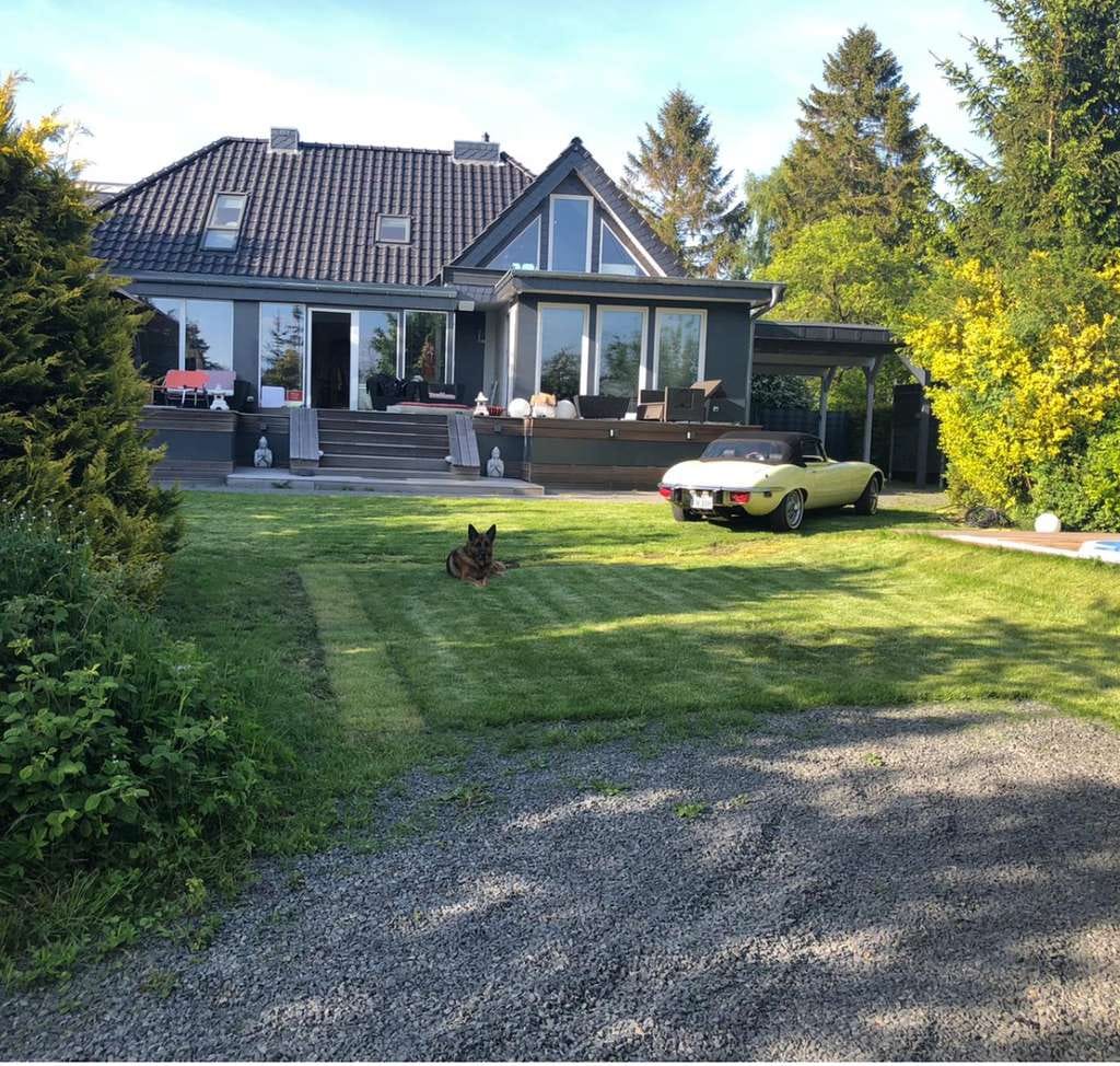 Immobilie in Scharbeutz - Mit Ferienvermietung Lizenz - 12 Betten-Es kann noch ein weiteres Haus gebaut werden,  für 10 Betten - Bild 0
