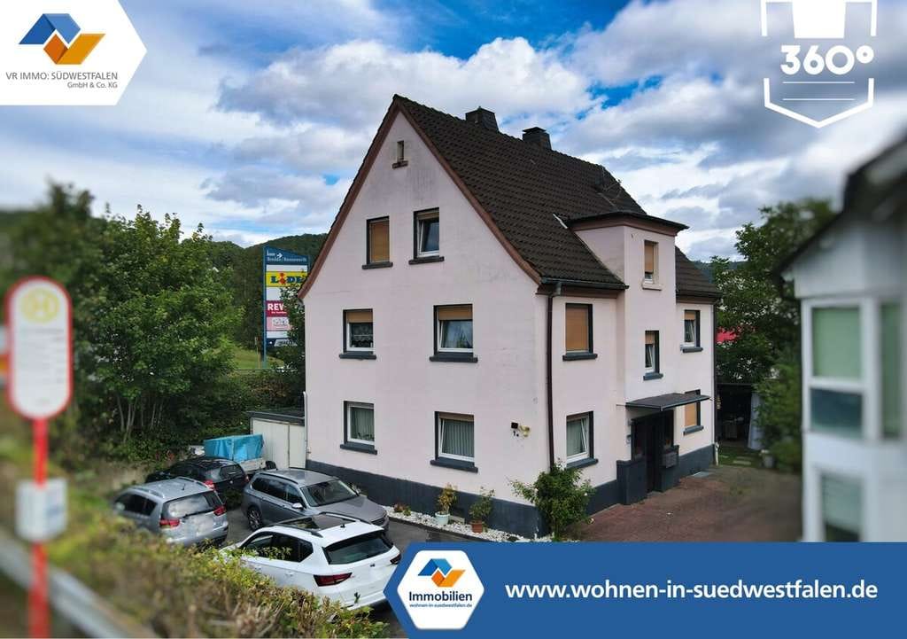 Immobilie in Plettenberg - VR IMMO: Für Macher, Planer und Vermieter – Zweifamilienhaus mit Charakter und Chancen. - Bild 0