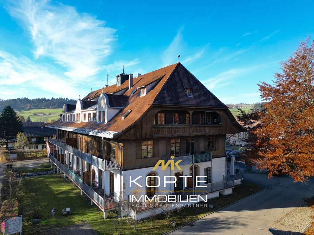 Immobilie in Weiler-Simmerberg - Maisonettewohnung mit 73 qm in Weiler im Allgäu – Balkon & Bergblick & vielseitige Nutzung - Bild 0