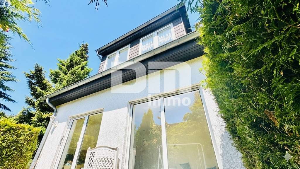 Immobilie in Rosdorf - Charmantes Wohnglück - Ihr neues Zuhause mit Carport / Terrasse und großem Gartenbereich - Bild 0