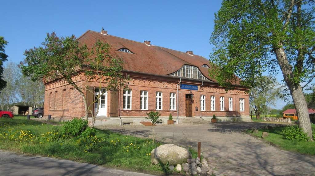 Immobilie in Uckerland - Viel Platz im Haus und auf dem Grundstück - Bild 0