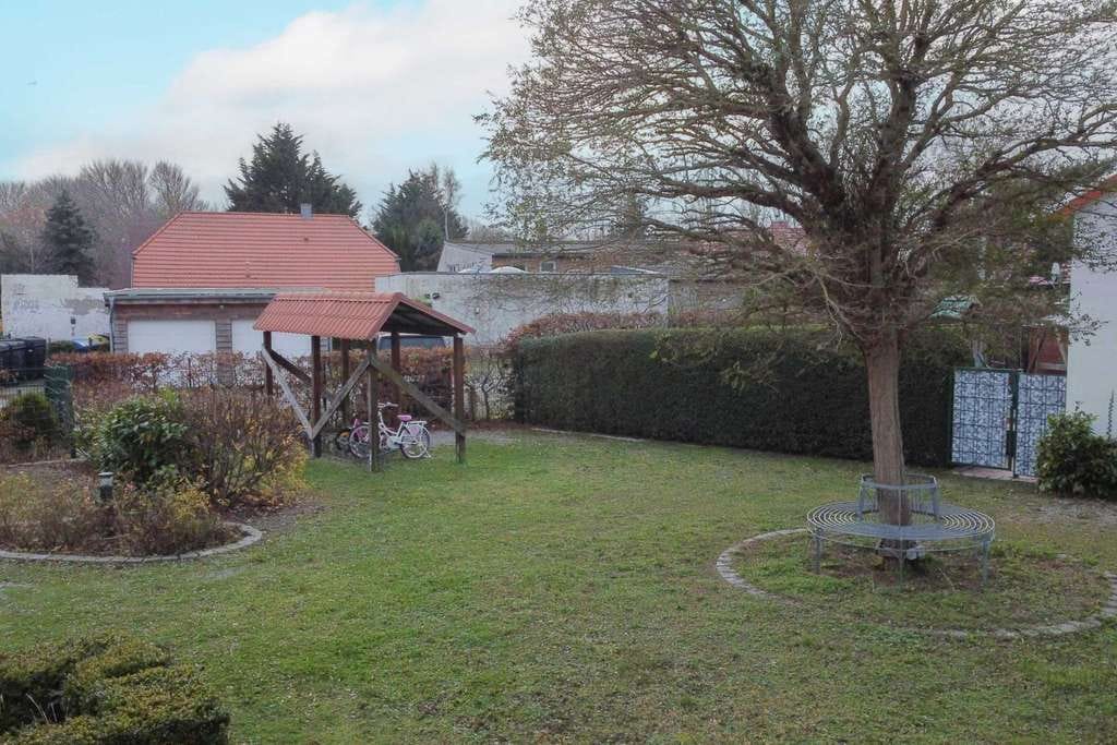 Immobilie in Wiek - Charmante Maisonettewohnung mit Hafenblick in Wiek auf Rügen - ideal für Eigennutzer & Vermieter - Bild 3