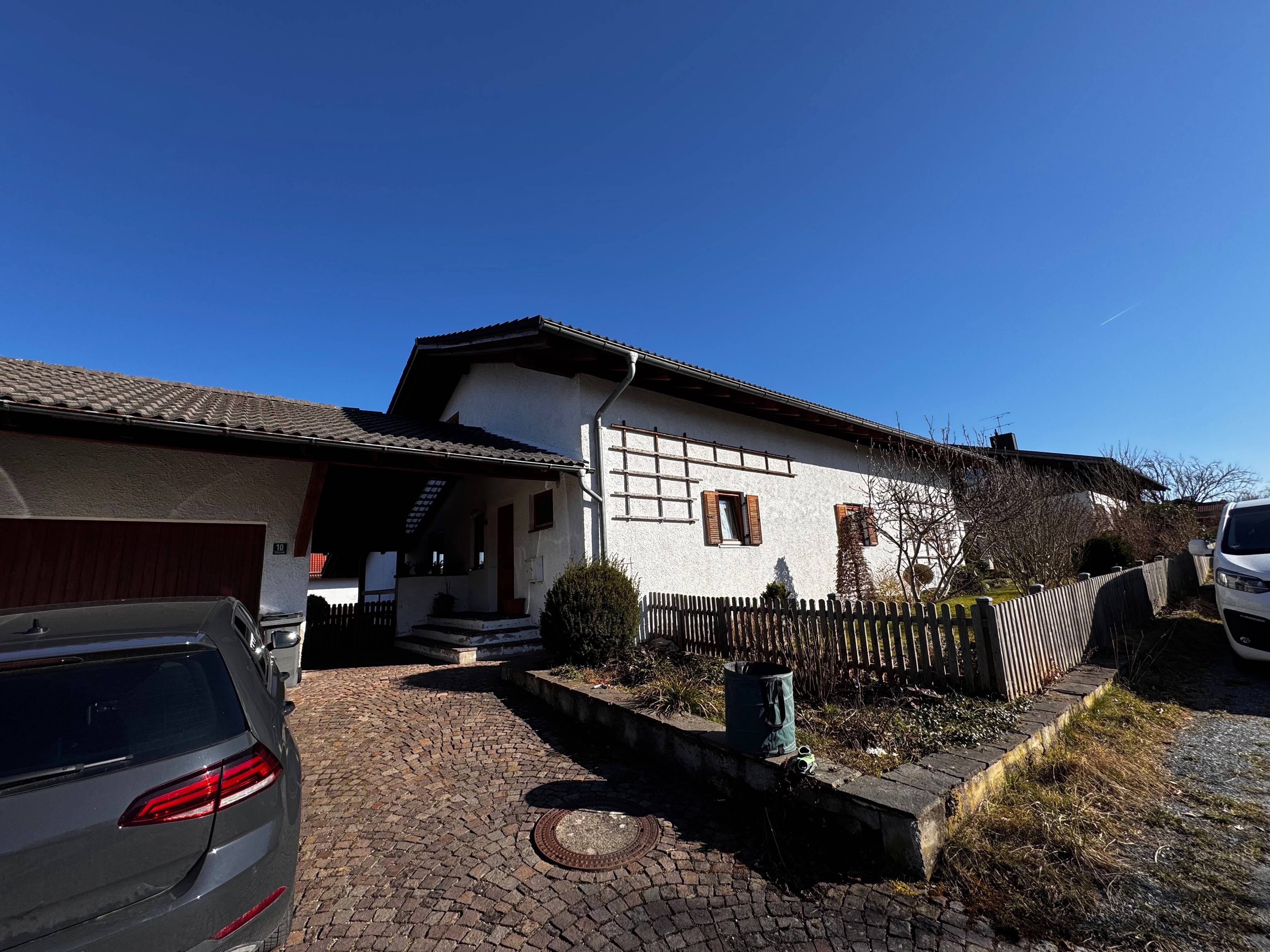 Immobilie in Griesstätt - Einfamilienhaus mit großen Garten in ruhiger Lage - Bild 4