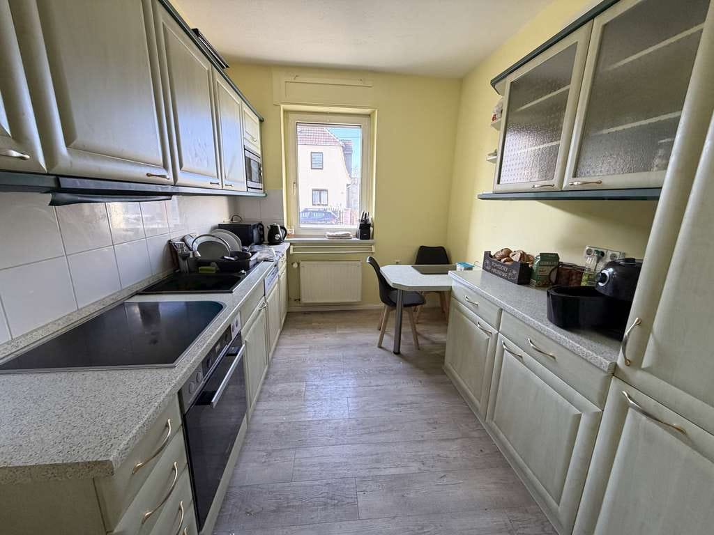 Immobilie in Bad Dürrenberg - Ein Zuhause mit Platz für Generationen – 8 Zimmer, Garten und Garage - Bild 4