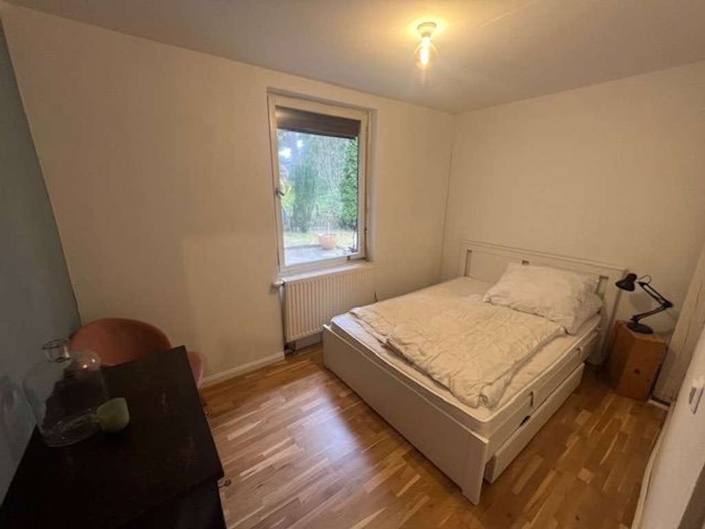 Immobilie in Eichwalde - Gemütliches bezugsfreies EFH mit großem Garten - Bild 4