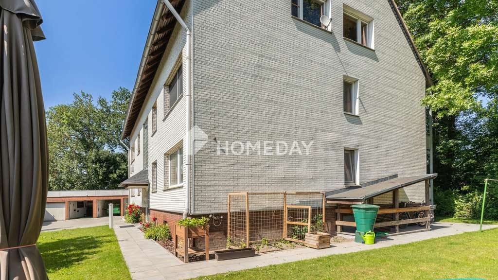 Immobilie in Söhlde - 3-Zimmer-Dachgeschosswohnung in gepflegtem Mehrfamilienhaus mit Keller und Garage - Bild 3