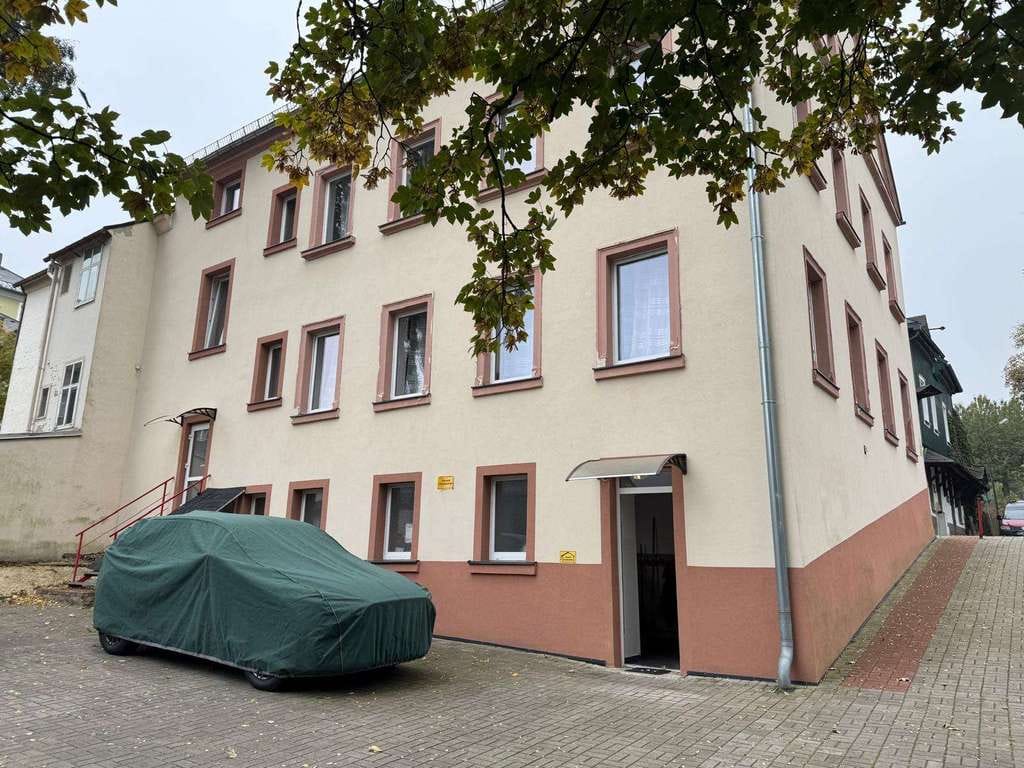 Immobilie in Oberwiesenthal - Schönes Wohnhaus in zentraler Lage von Oberwiesenthal! - Bild 2