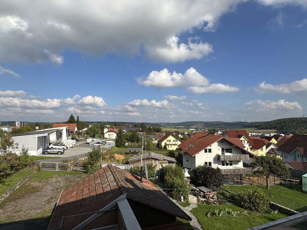 Immobilie in Höpfingen - Gepflegte Doppelhaushälfte in zentraler Lage von Höpfingen - Bild 2