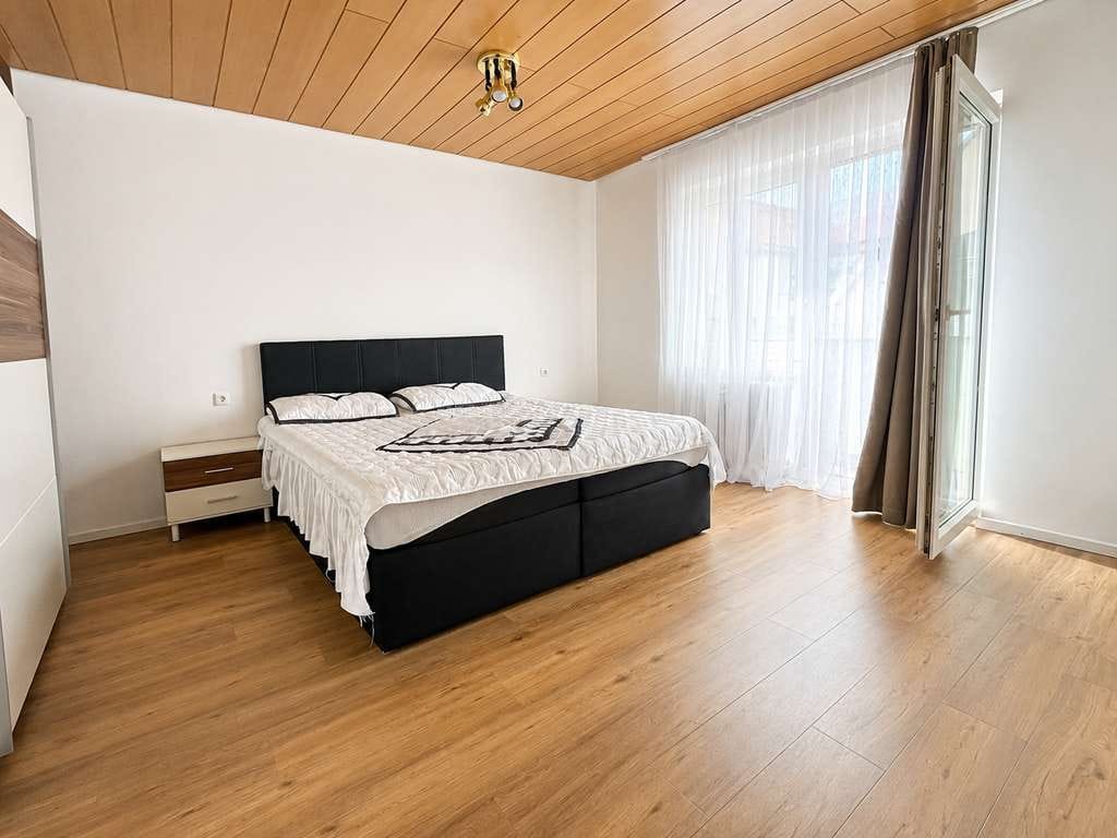 Immobilie in Hersbruck - Zentrumsnah startklar - praktische 3-Zimmerwohnung im Herzen von Hersbruck - Bild 3