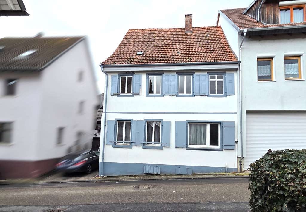 Immobilie in Waibstadt - Sanierungs- oder Abrissprobjekt in zentraler Lage von Waibstadt - Bild 1