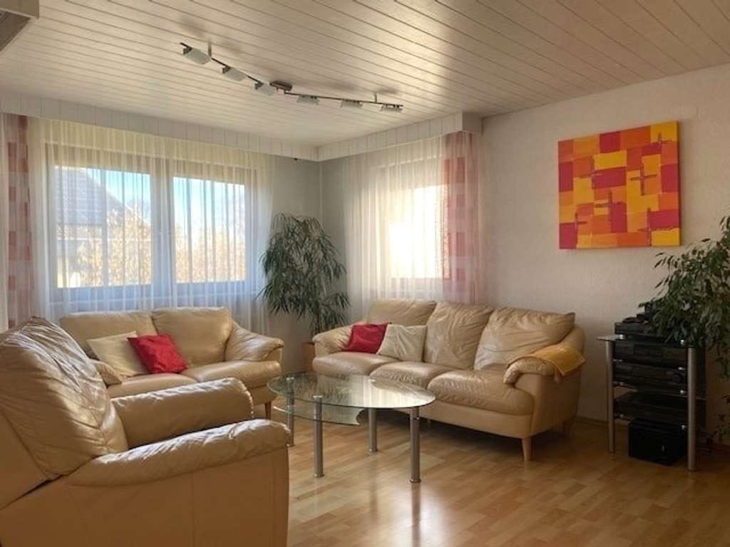 Immobilie in Dettingen unter Teck - Wohnung mit besonderem Flair - Bild 0