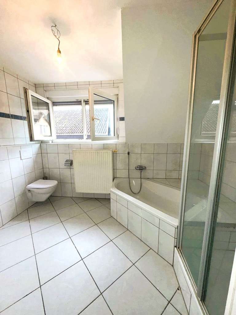 Immobilie in Kuppenheim - ***220 m² Wohnfläche -Großzügiges Familienhaus mit Photovoltaik, Garage und Homeoffice in Kuppenheim - Bild 4