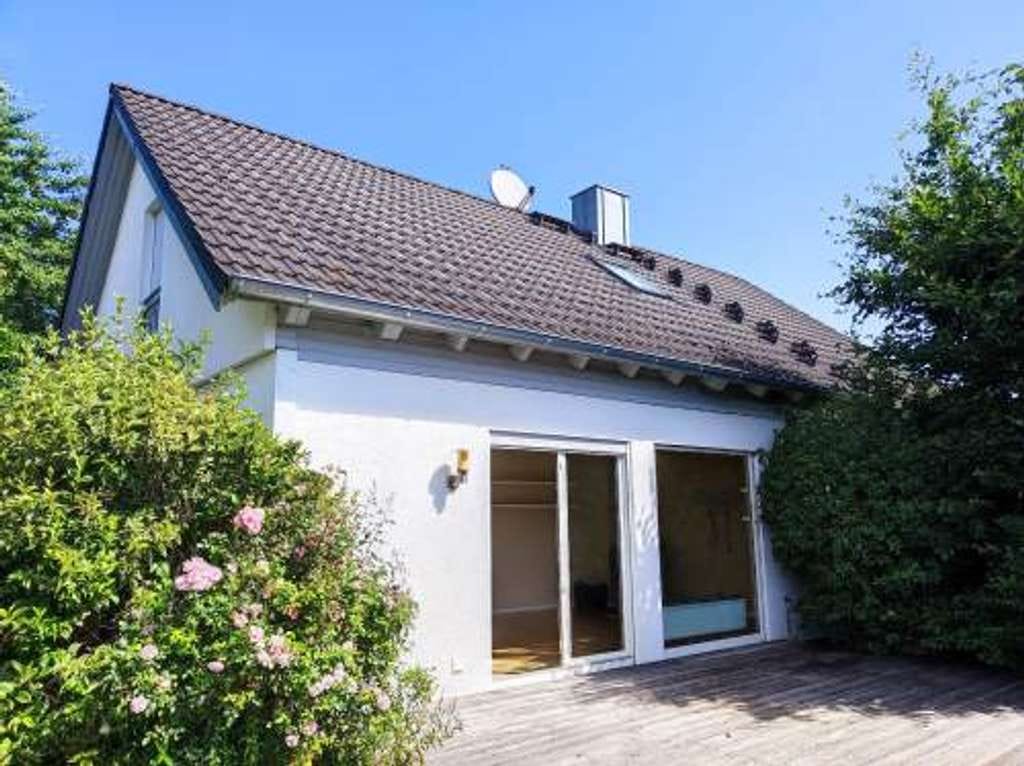 Immobilie in Neustetten - # Einfamilienhaus # großes Grundstück - Bild 1