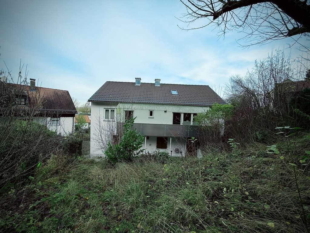 Immobilie in Landau an der Isar - Ihr Familiendomizil in Bestlage von Landau an der Isar: Ein Juwel mit Geschichte und modernem Komfor - Bild 0