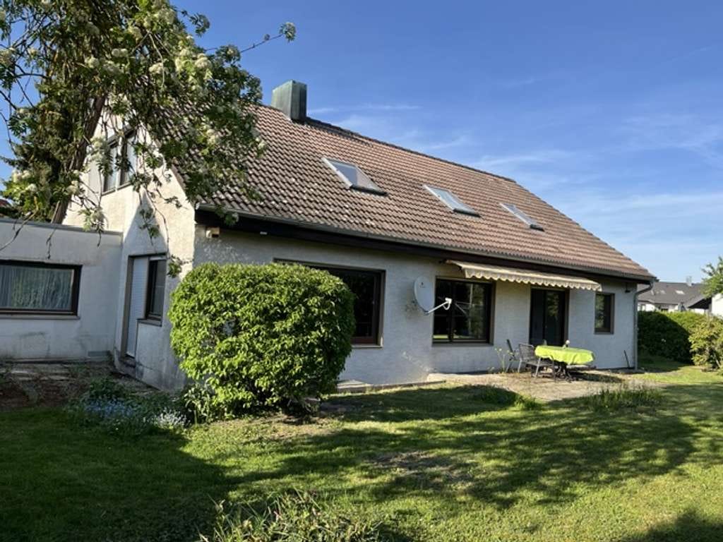Immobilie in Herrenberg - EFH Kuppingen - ein schöner Platz zum Leben - Bild 0