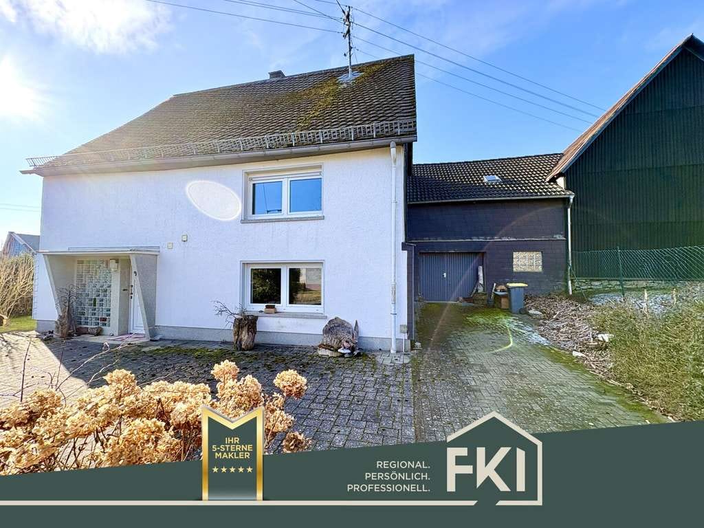 Immobilie in Nauroth - **Idyllisches Wohnhaus mit schönem Grundstück und Scheune in ruhiger Lage von Nauroth** - Bild 0