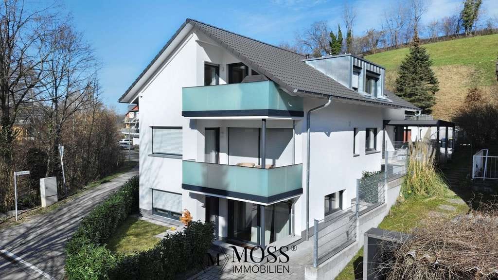 Immobilie in Au - Neuwertige Wohnung in traumhafter Lage von Merzhausen-Au - Bild 0
