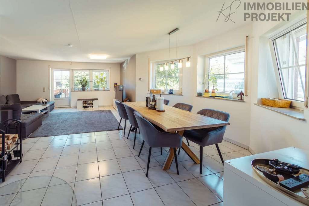 Immobilie in Gößweinstein - Voll vermietetes 4-Familienhaus | 320 m² Wohnfläche | Fränkische Schweiz - Bild 1