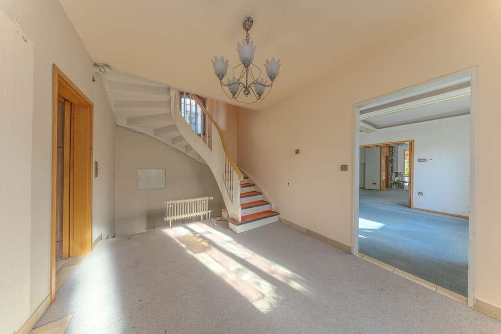 Immobilie in Fußgönheim - !!= Großes Wohnhaus mit Praxis und Garten – vielseitiges Anwesen in Fußgönheim =!! - Bild 3