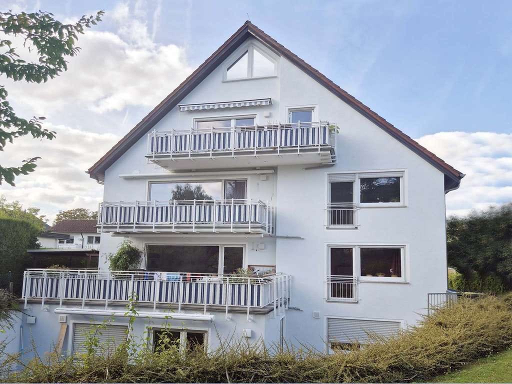 Immobilie in Bad Vilbel - Gepflegtes, gut vermietetes Vierfamilienhaus in Toplage "Auf dem Niederberg" - Bild 1