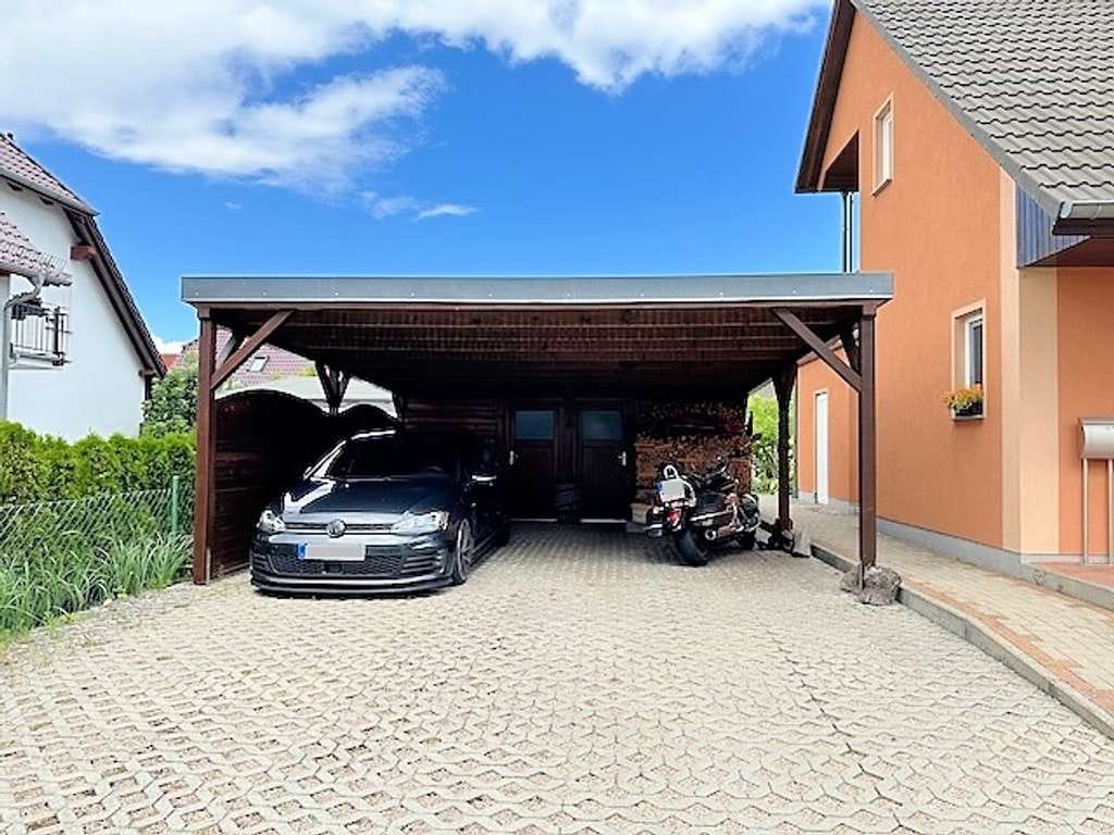 Immobilie in Schwedt/Oder - Besser geht immer. Aber nicht viel ! 3-Zi-ETW mit Carport und Garten im Herzen von Schwedt - Bild 1