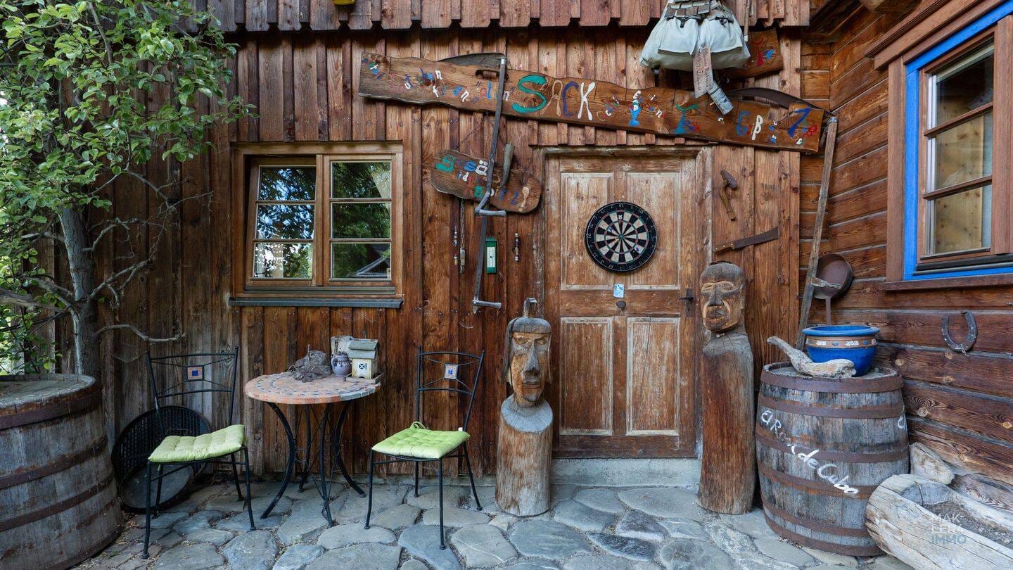 Immobilie in Wiggensbach - Skandinavisches Blockhaus-Anwesen im Allgäu mit Tenne und besonderem Areal - Bild 4