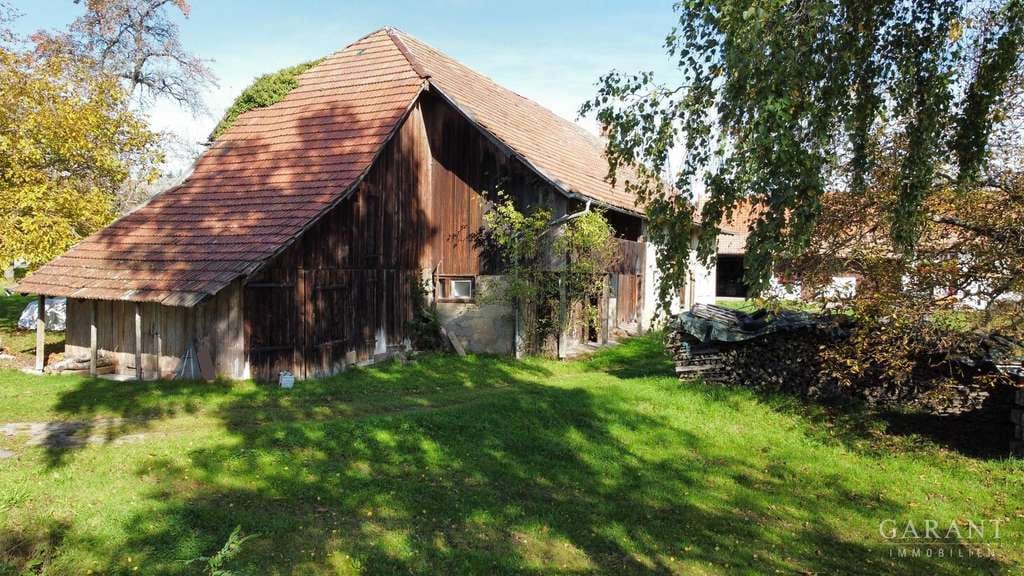 Immobilie in Ühlingen-Birkendorf - Leben wie vor hundert Jahren - Bauernhaus in Hürrlingen mit Bauplatzreserve - Bild 3