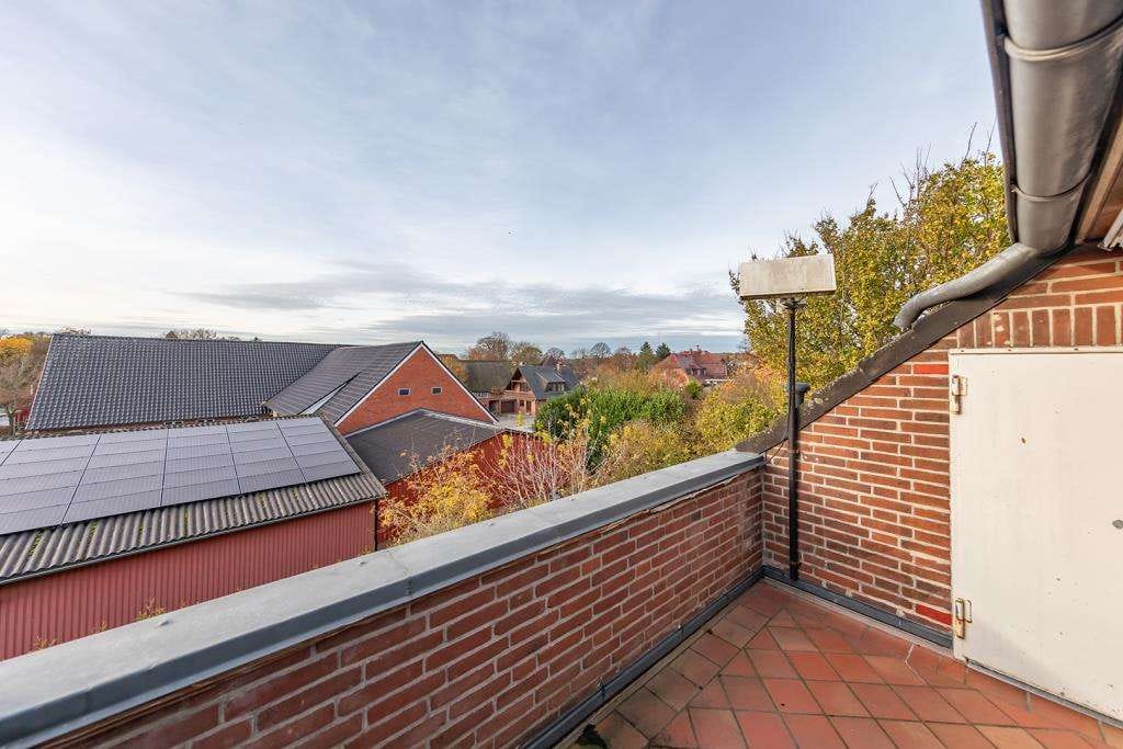 Immobilie in Stapelfeld - Im ruhigen Stapelfeld:
"Großzügige Maisonettewohnung mit Loggia" - Bild 4