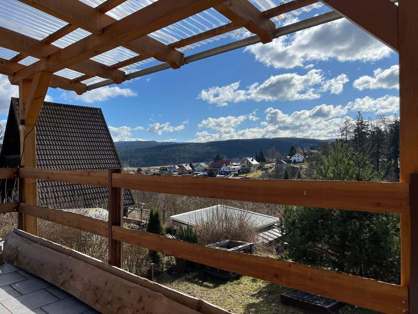 Immobilie in Tambach-Dietharz - NEUBAU möglich / Traumgrundstück mit Bungalow / Ortsrandlage - Bild 0