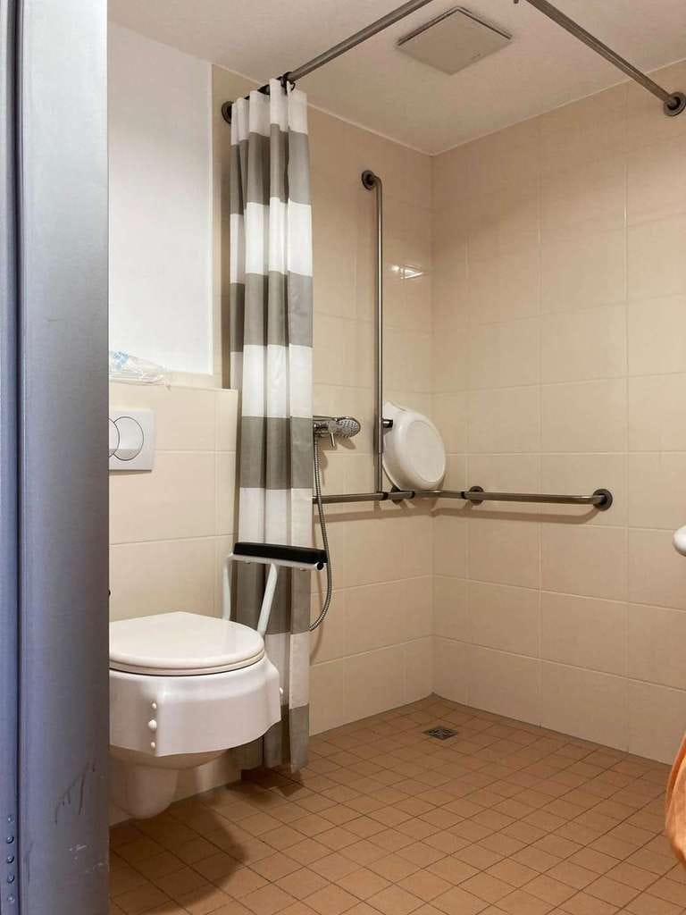 Immobilie in Edingen-Neckarhausen - Schönes Appartement in grüner Seniorenanlage -attraktive Rendite - namhafter Betreiber - - Bild 2