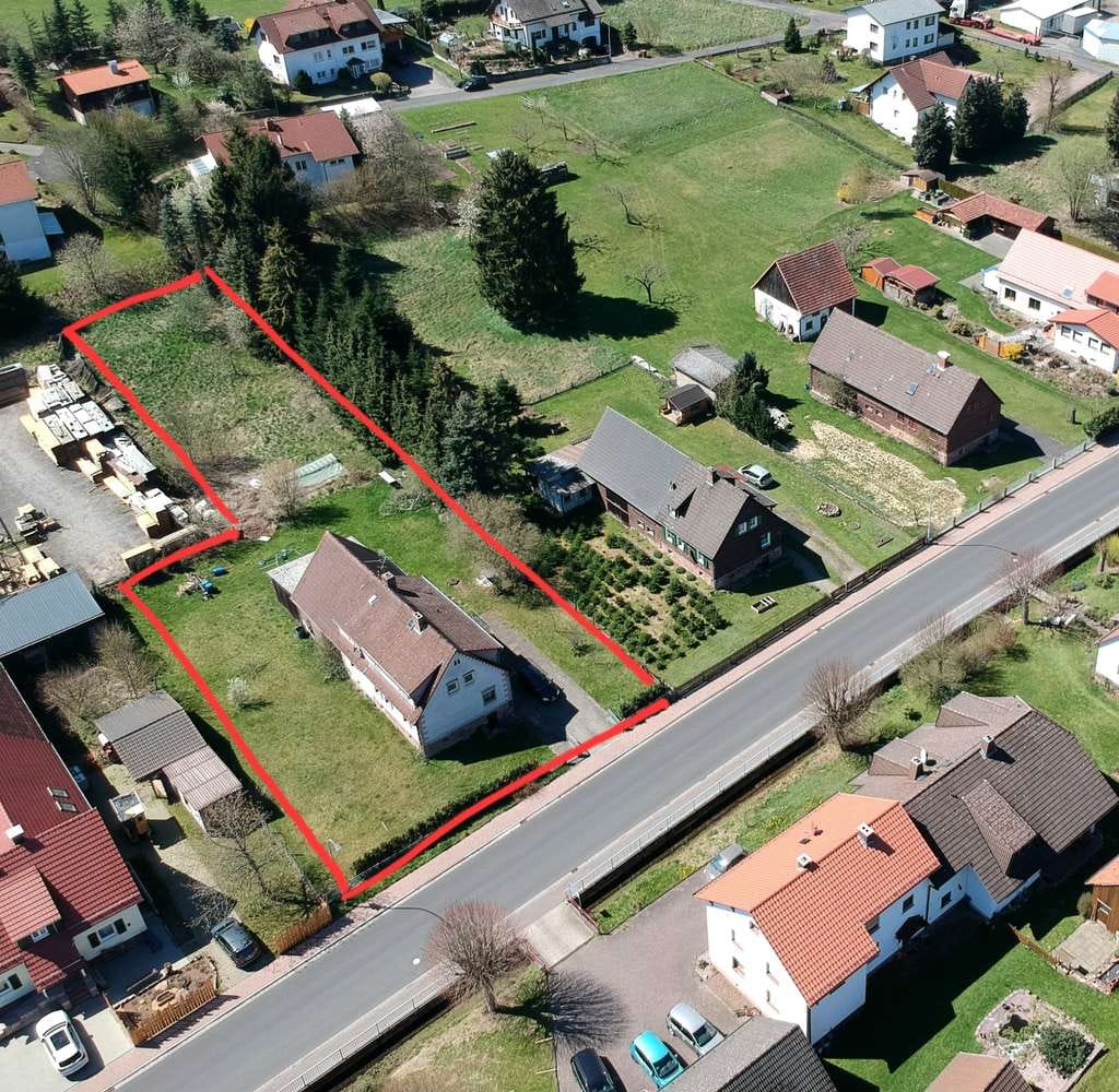 Immobilie in Jossgrund - Zweifamilienhaus mit großem Grundstück, Scheune & viel Potenzial - Bild 3