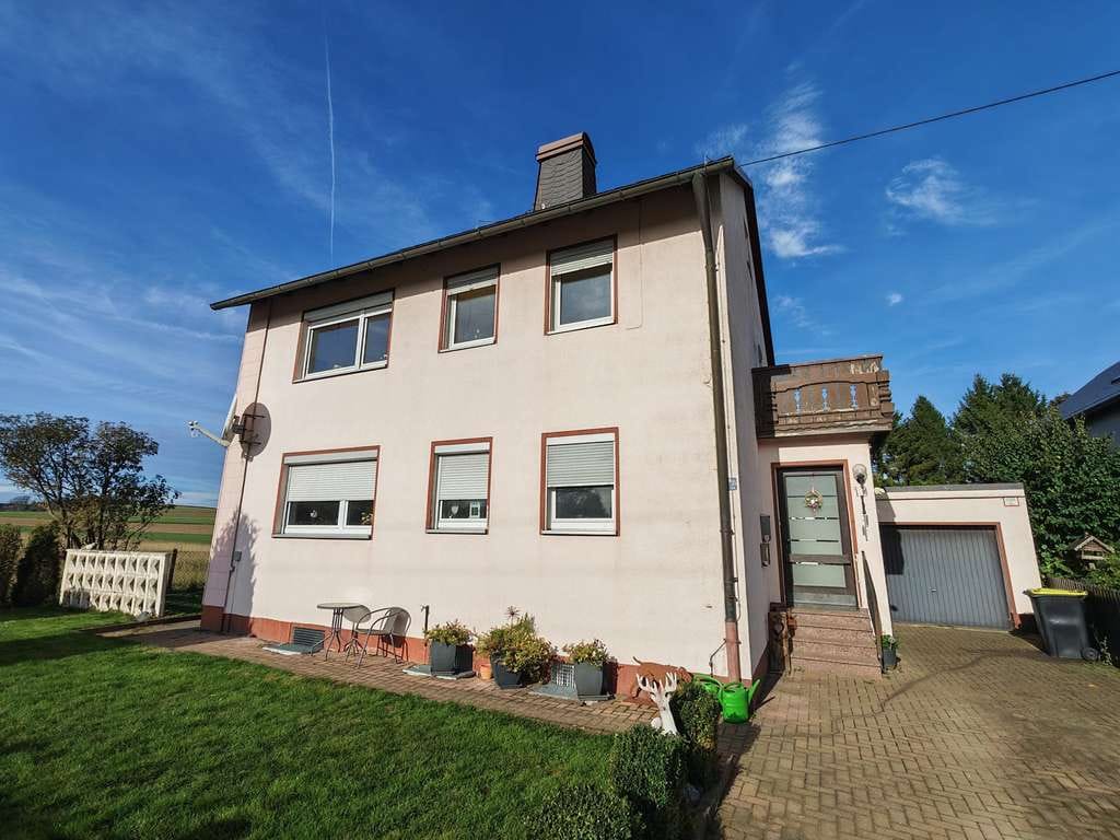 Immobilie in Münchberg - Zweifamilienhaus in Maxreuth - Bild 1