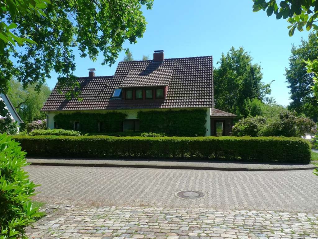 Immobilie in Hambergen - Feines Einfamilienhaus auf schönem Grundstück und in ruhiger Lage - Bild 4