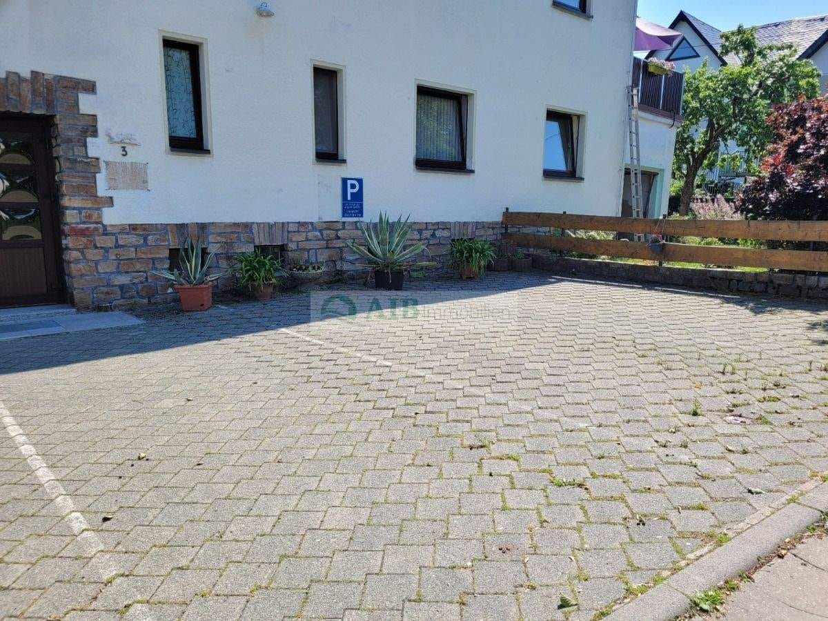 Immobilie in Marienberg - RUHIG und ZENTRAL ***Zweifamilienhaus in Stadtlage*** - Bild 2