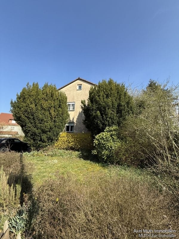 Immobilie in Gemmingen - Der Wunsch jeder Familie: 
Großer Garten = Glückliche Kinder! - Bild 2