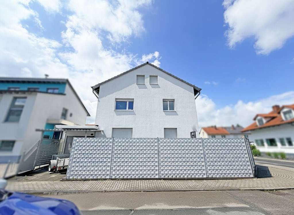 Immobilie in Hemsbach - Großzügiges Zweifamilienhaus mit vielseitigem Potenzial in ruhiger Wohnlage - Bild 2