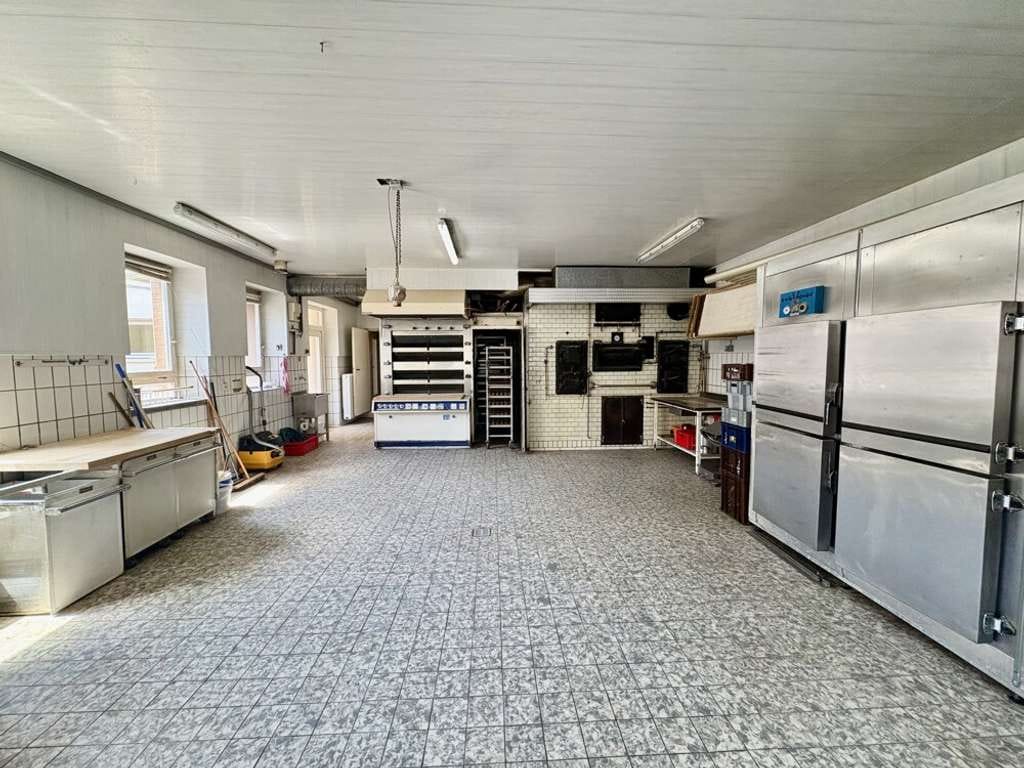 Immobilie in Wilgartswiesen - Charmantes Haus- und Hofanwesen mit Backstube, Verkaufsraum und großem Entwicklungspotenzial - Bild 2
