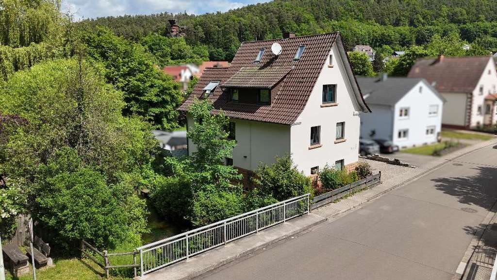Immobilie in Hinterweidenthal - ++ Exklusive Wohlfühloase an der Wieslauter: Hochwertig modernisiertes Wohnhaus mit Terrassen, Sa... - Bild 0