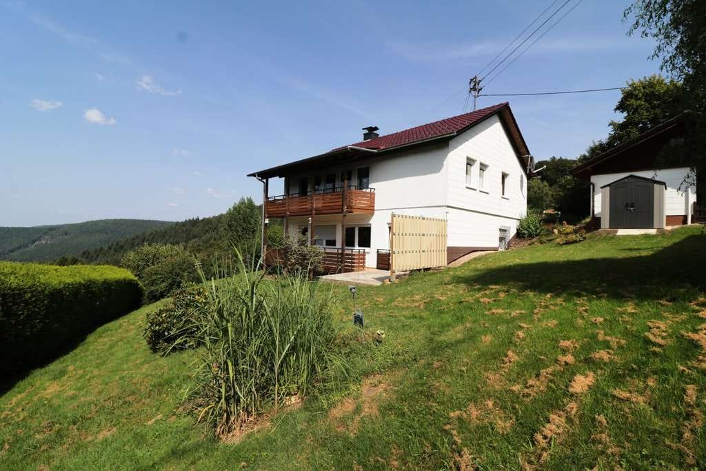 Immobilie in Waldbrunn - Panoramablick und Erholung pur – Zweifamilienhaus in Bestlage - Bild 0