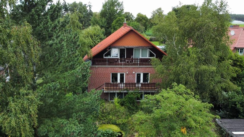 Immobilie in Dahlenburg - PROVISIONSFREI! MFH mit 4 WE + Grundstück zu verkaufen - Bild 0