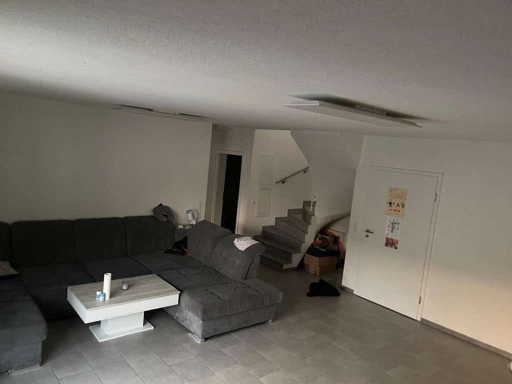 Immobilie in Herxheim - Moderne Maisonette-Wohnung mit 6 Zimmern, 141 m² Wohnfläche und zwei Stellplätzen - Baujahr 2022 - Bild 0
