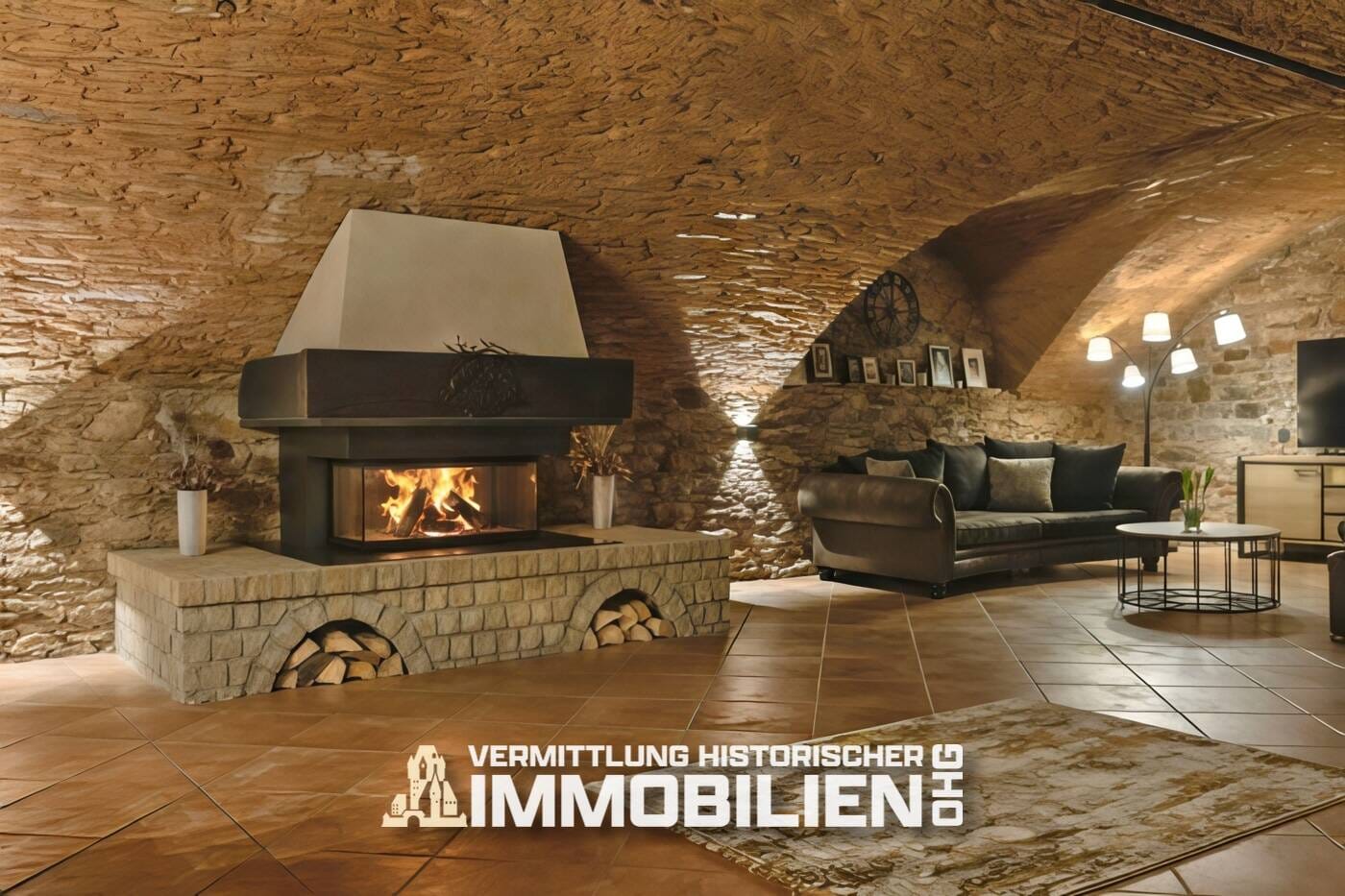 Immobilie in Kirchhundem - Wohnen im Gewölbe - Stil trifft Geschichte in Schloss Adolfsburg - Bild 3