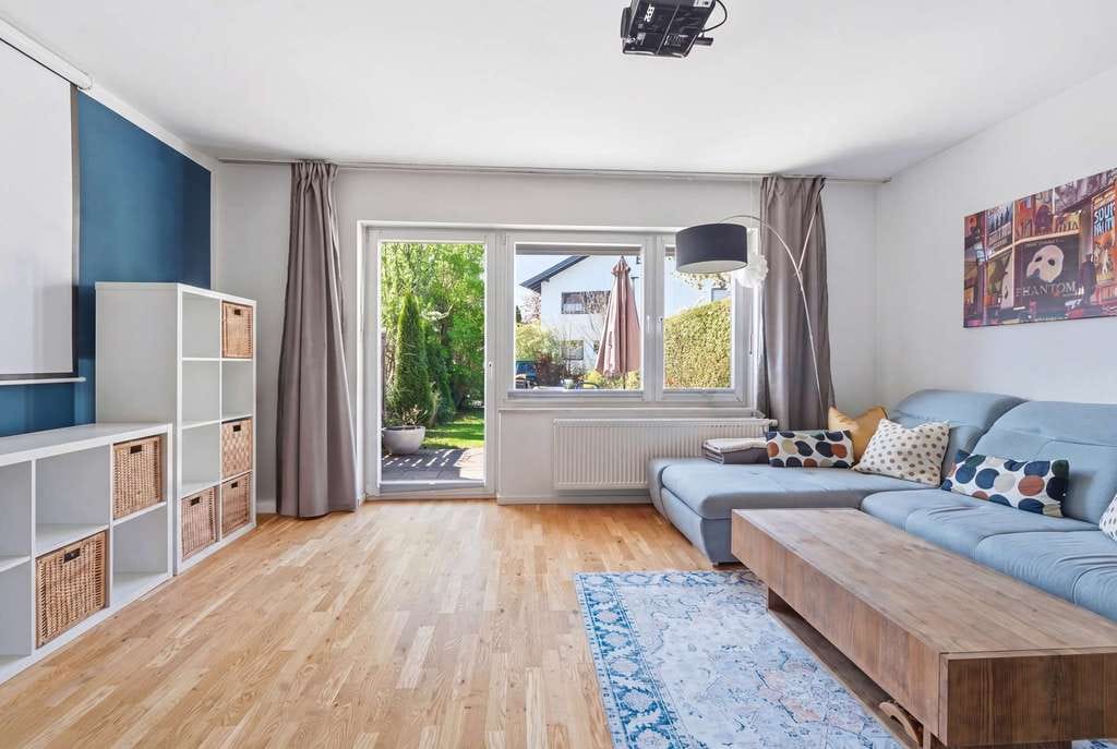 Immobilie in Eichenau - Familienglück in Eichenau: RMH mit Südausrichtung, Garten & Garage - Bild 4