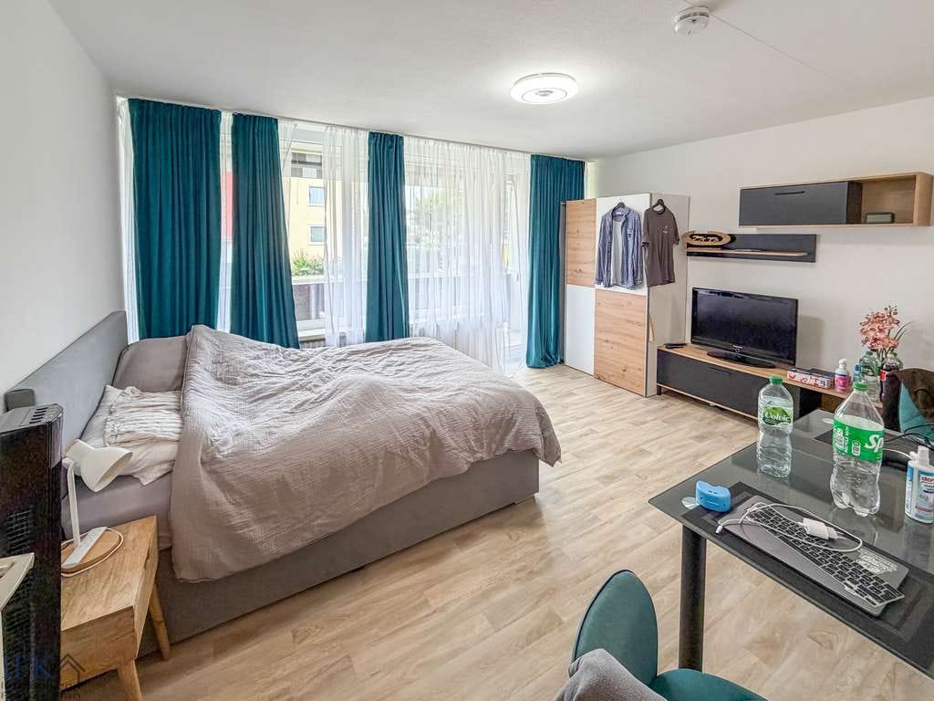 Immobilie in Weilheim in Oberbayern - Kleine Wohnung, großes Potenzial – vermietetes Appartement mit Balkon in Weilheim - Bild 0
