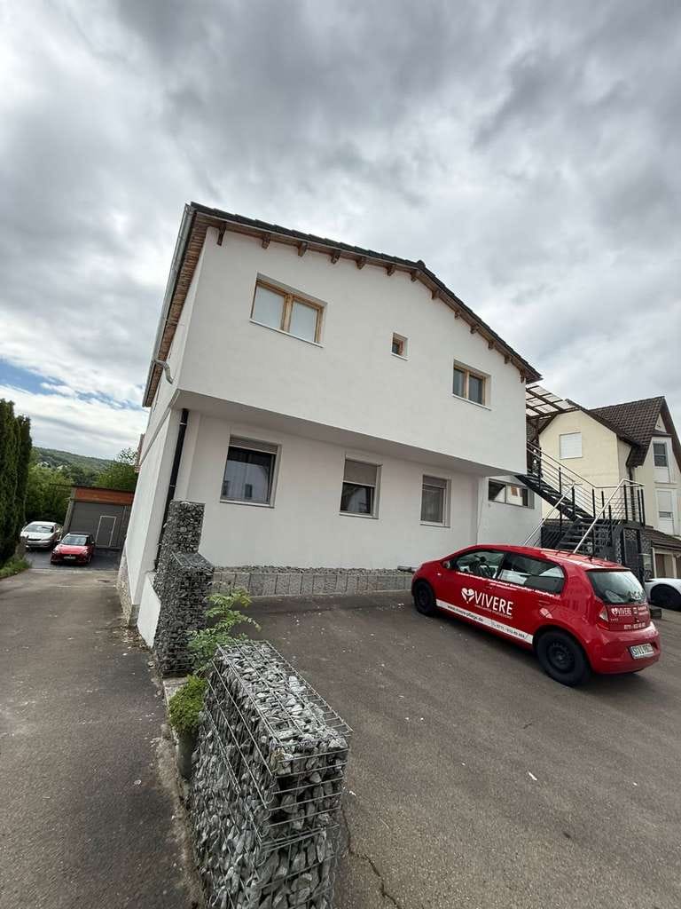 Immobilie in Rudersberg - Haus in Haus - Helle 4,5-Zimmer-Wohnung mit Balkon und viel zusätzlicher Fläche - Bild 1