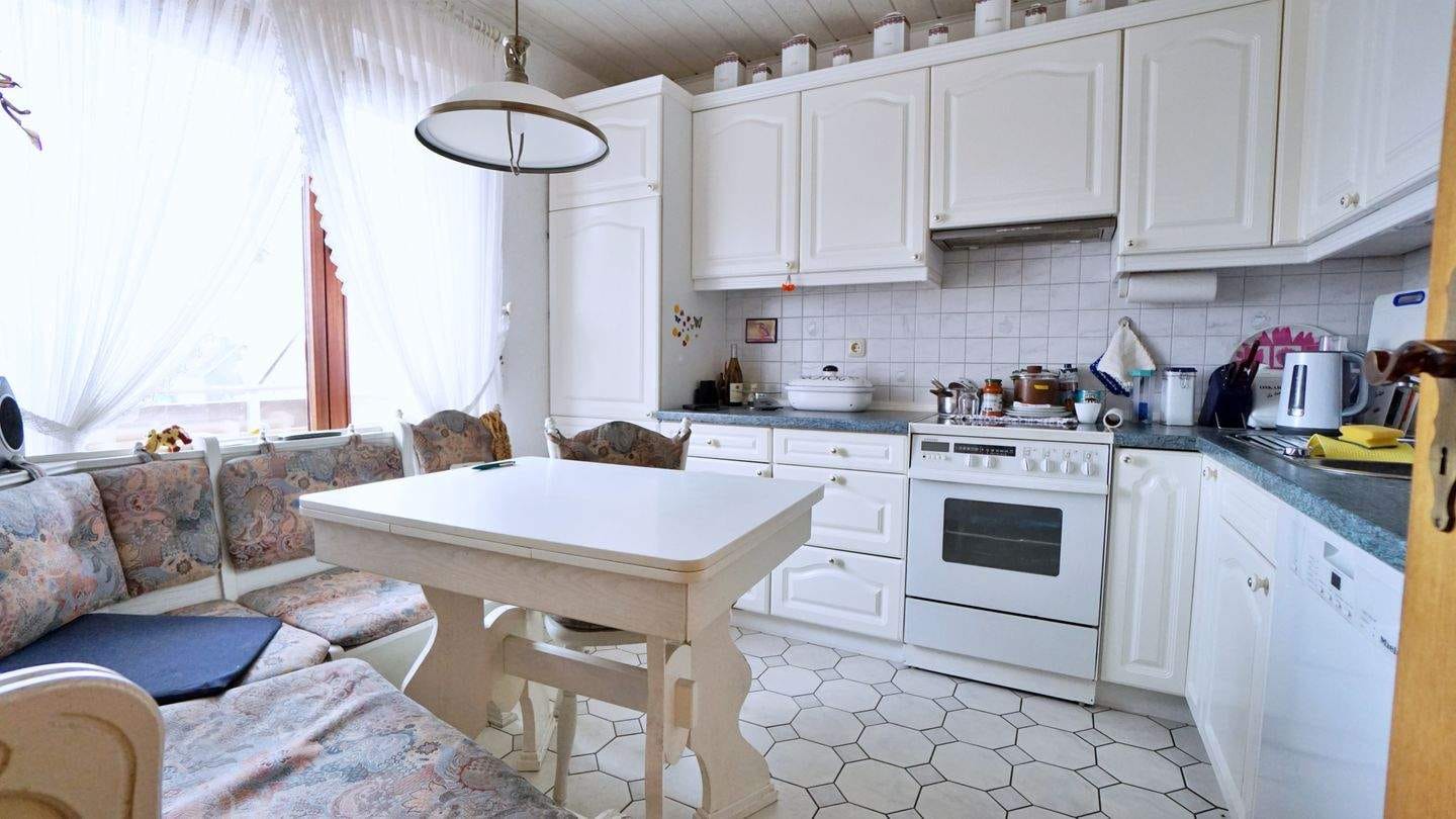 Immobilie in Barntrup - Attraktives EINFAMILIENHAUS in Barntrup - Sehr gute LAGE - Bild 4