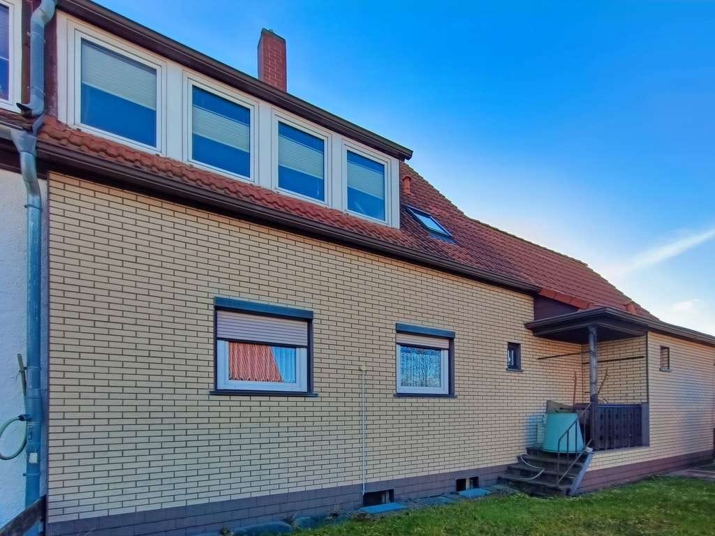 Immobilie in Elsteraue - Ländliches Familienglück in Rehmsdorf - Doppelhaushälfte mit Garten und Potenzial und Nähe zum See - Bild 1