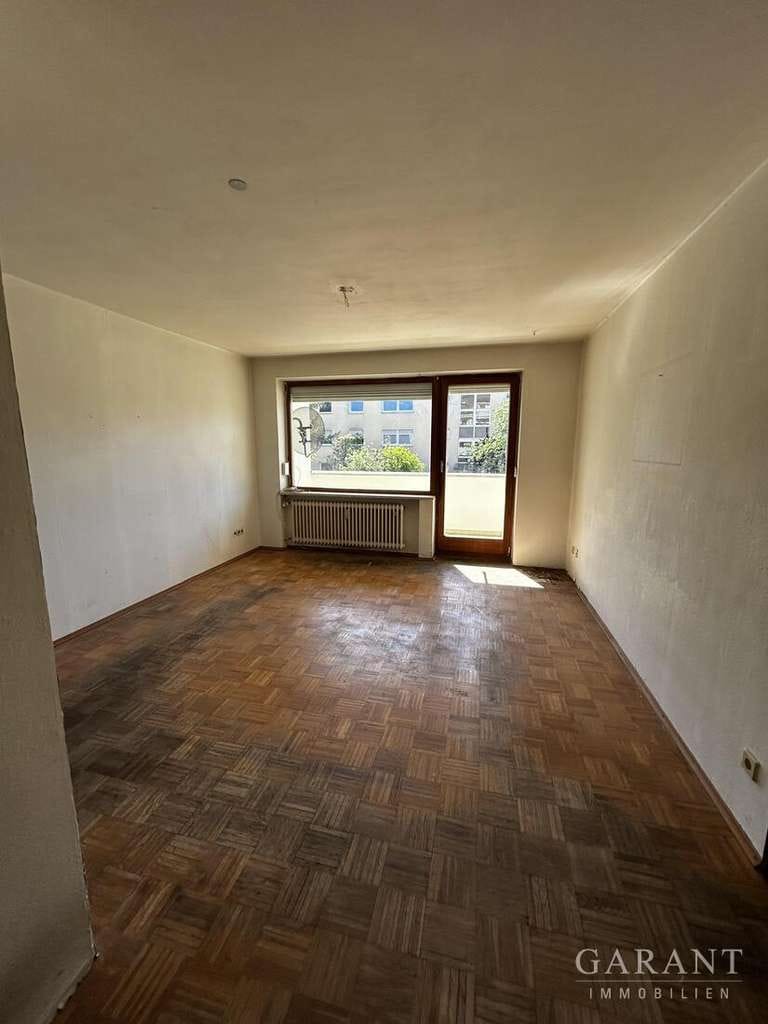 Immobilie in Olching - Renovierer aufgepasst! Ruhige 2 Zimmer-Wohnung mit Süd-Balkon und S-Bahn-Anschluss (S3) - Bild 4